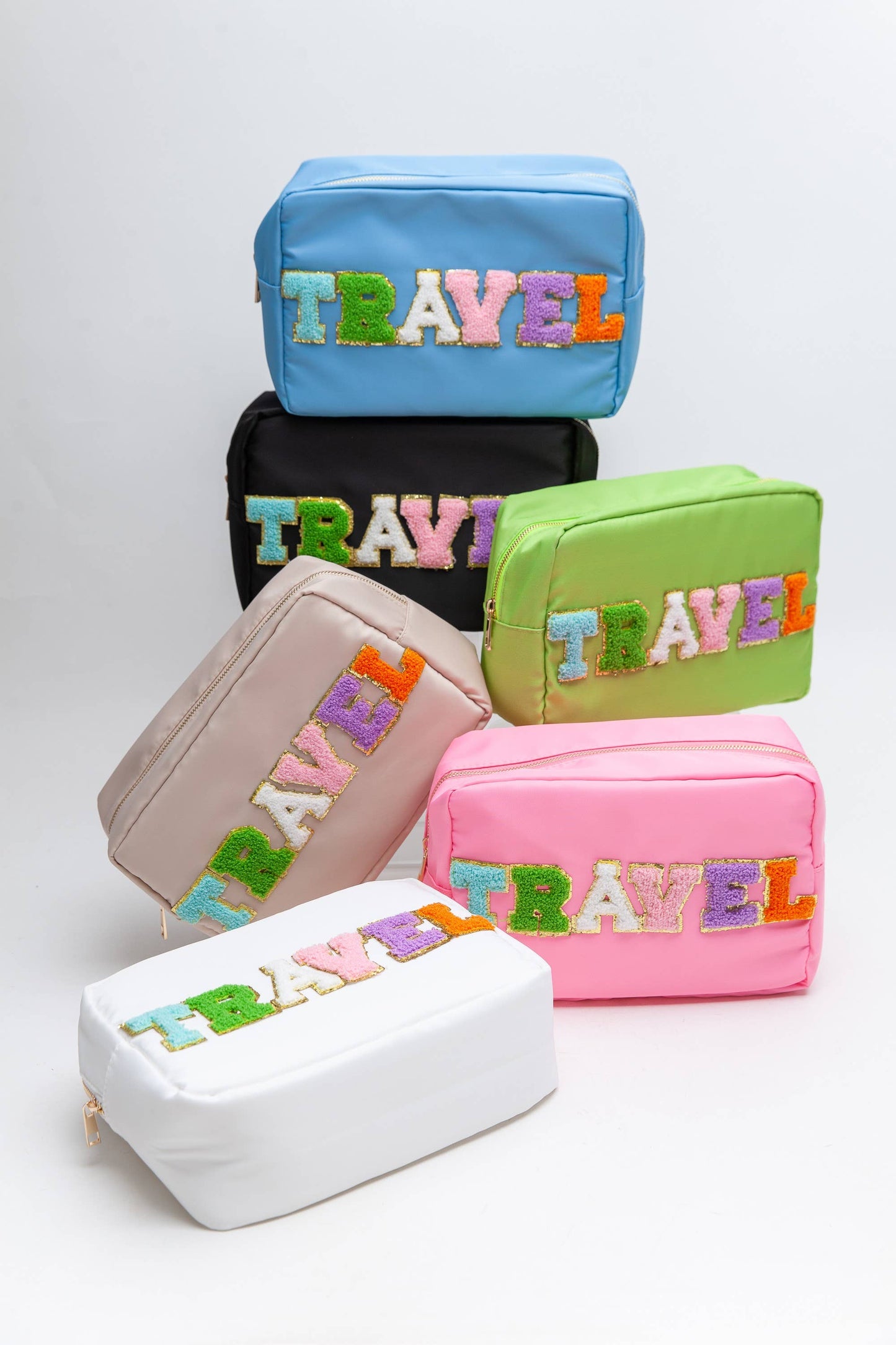 CLASSIC LARGE TRAVEL COSMETIC MAKEUP POUCH | 40P506