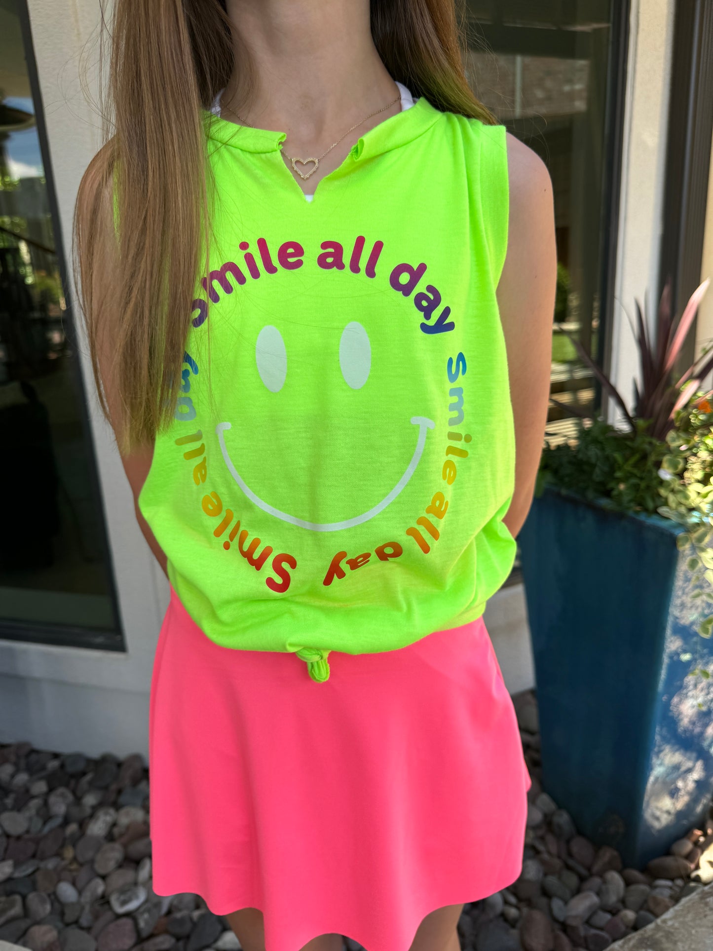 Camiseta sin mangas verde para niñas Smile All Day