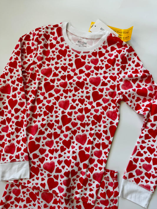 Resale Girls Long Sleeve Hearts Pajama Set