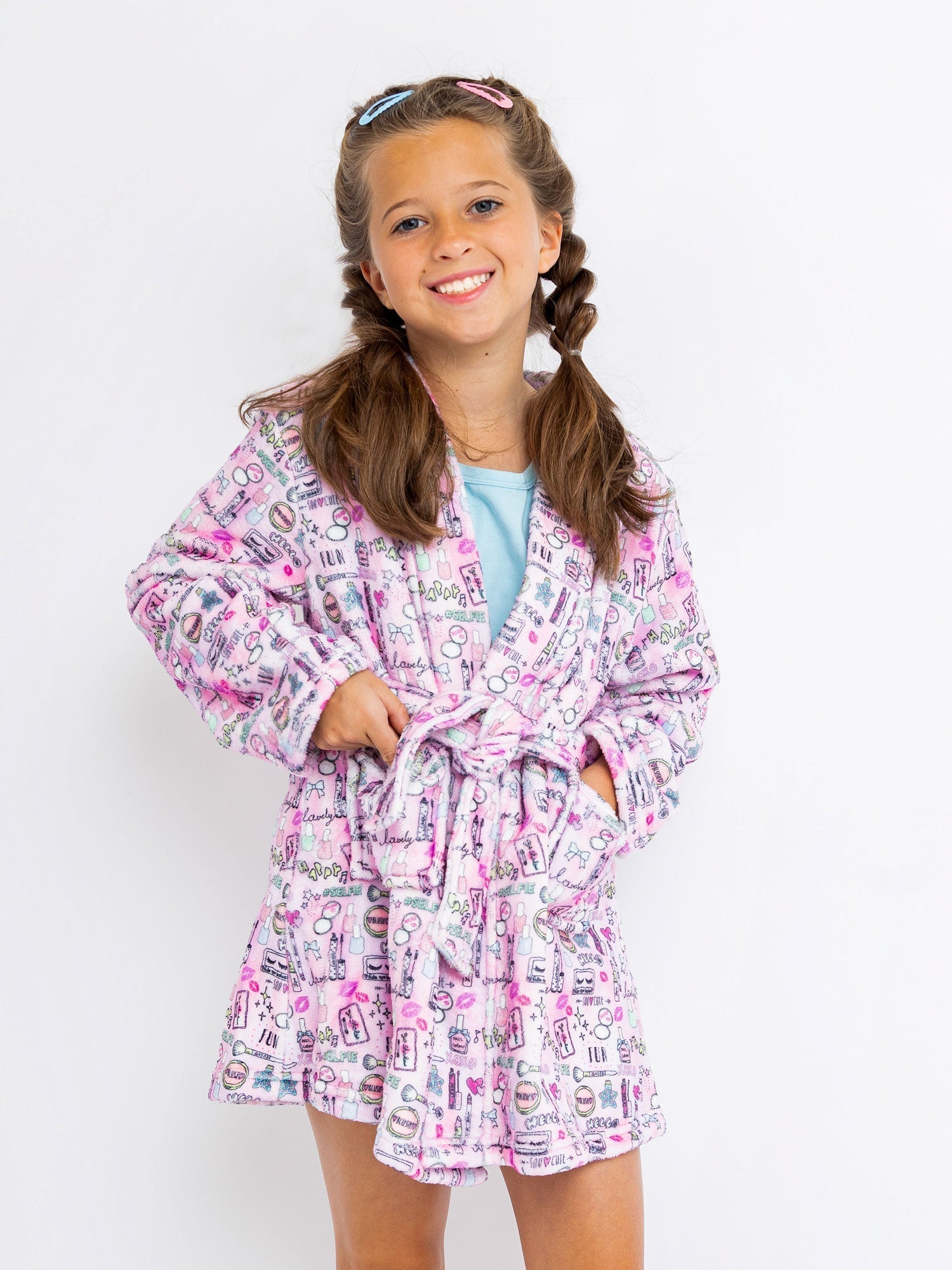Girls Makeup Plush Robe 💄 - YellowBrickRoad