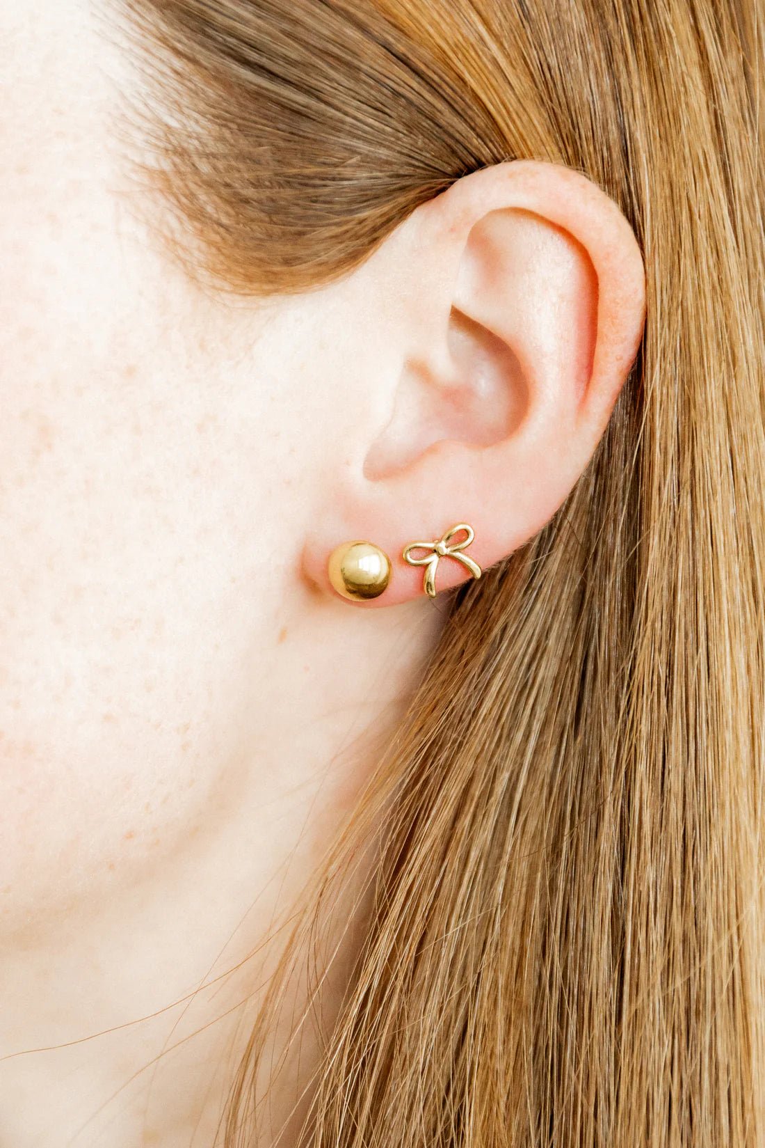 Sadie Bow Gold Screwback Stud Earrings - YellowBrickRoad