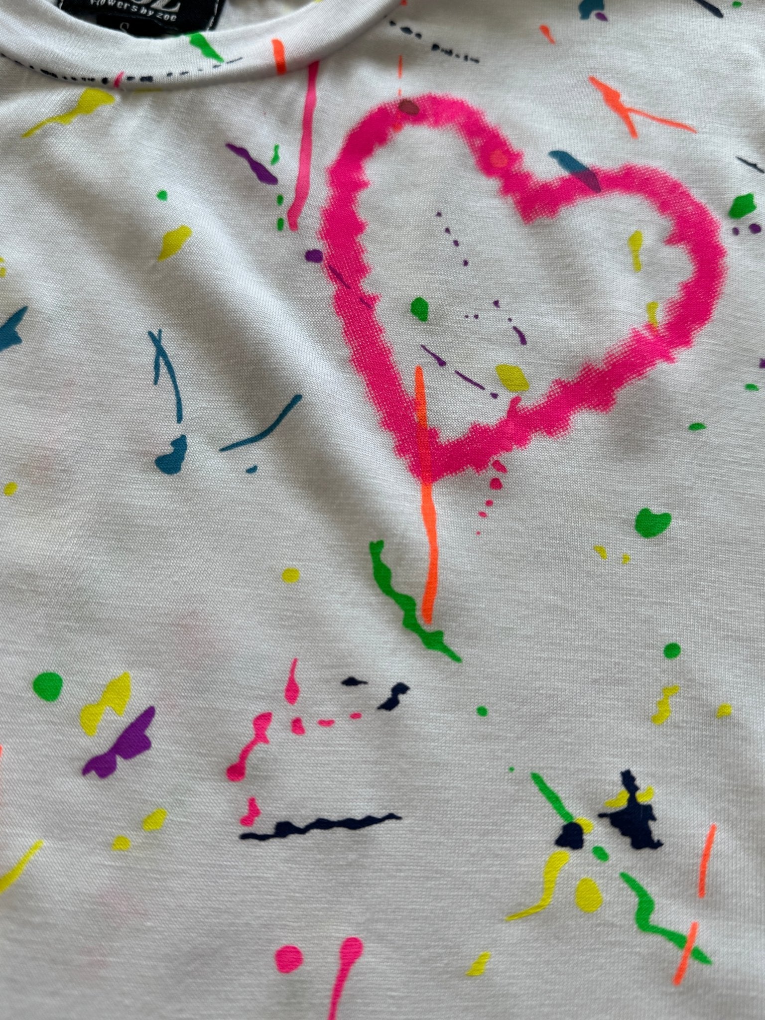 Tween Girls Neon Heart Splatter Tee 💖 - YellowBrickRoad